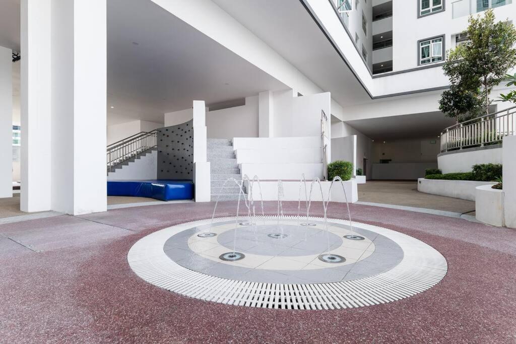 Tr Residence Lovely 3 Bedroom Unit 6Pax Next To Titiwangsa Lrt Kuala Lumpur Dış mekan fotoğraf