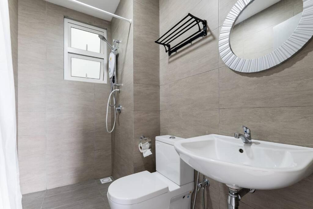 Tr Residence Lovely 3 Bedroom Unit 6Pax Next To Titiwangsa Lrt Kuala Lumpur Dış mekan fotoğraf